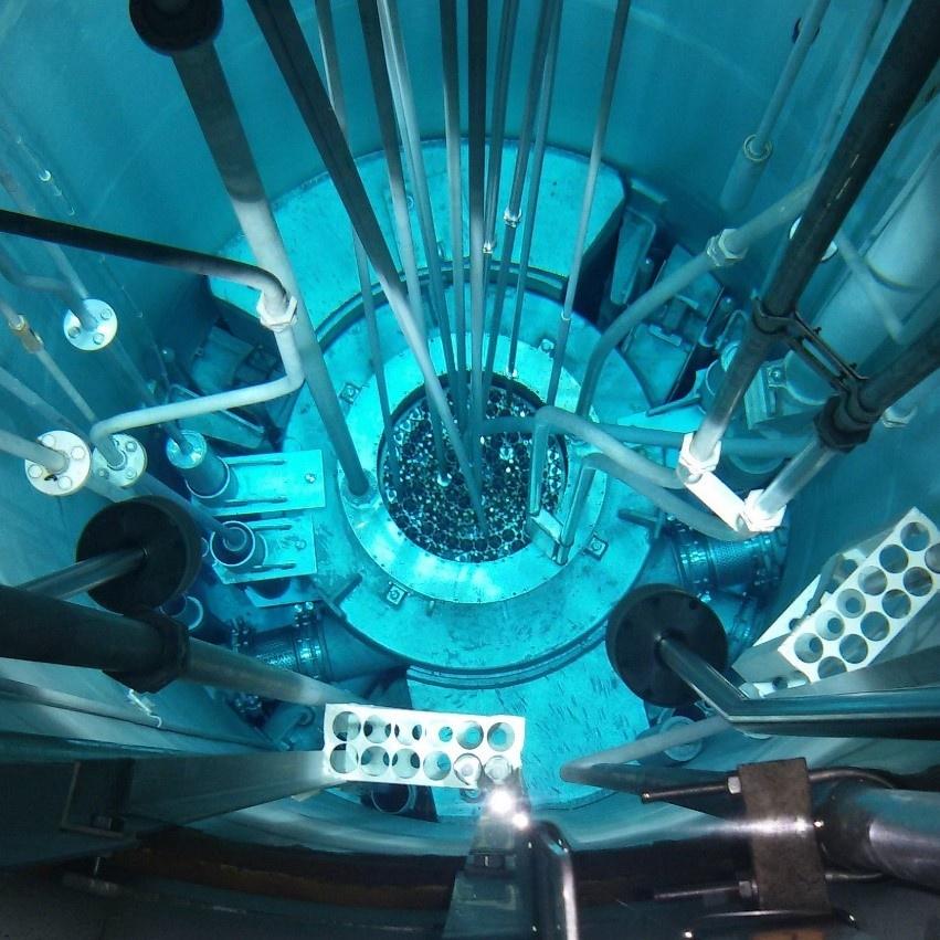 Neutronic Design of Nuclear Systems